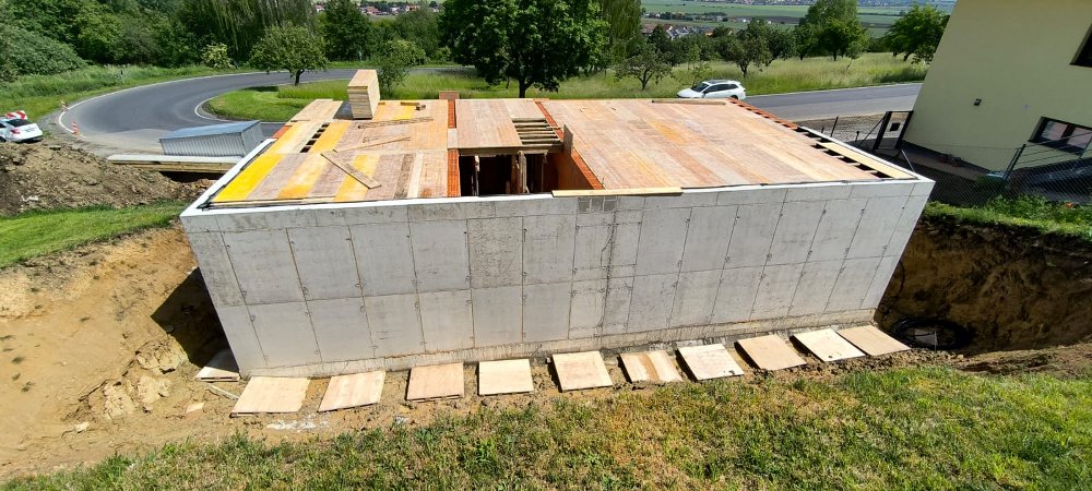 https://www.czechdevelop.cz/files/gimgs/Obrázek WhatsApp, 2024-05-30 v 18_10_34_e5b212c3_1000x450.jpg